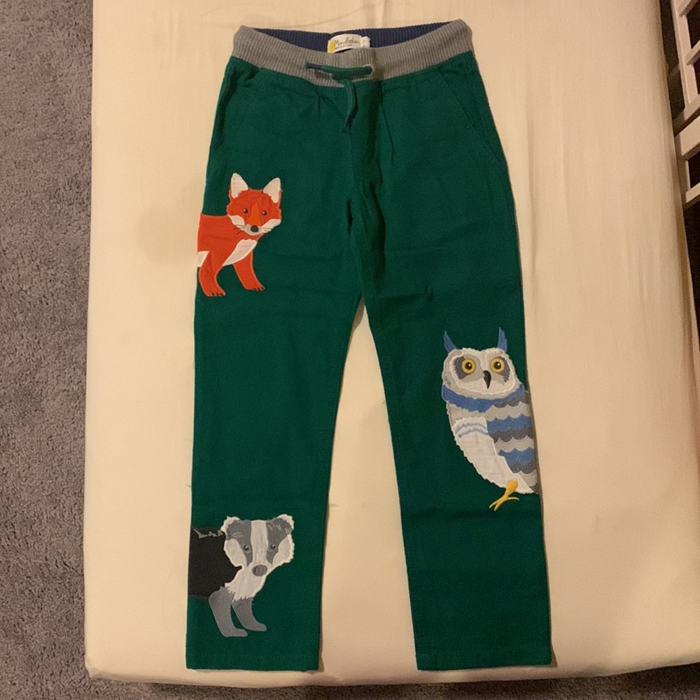 NWT Mini Boden Embroidered Pants